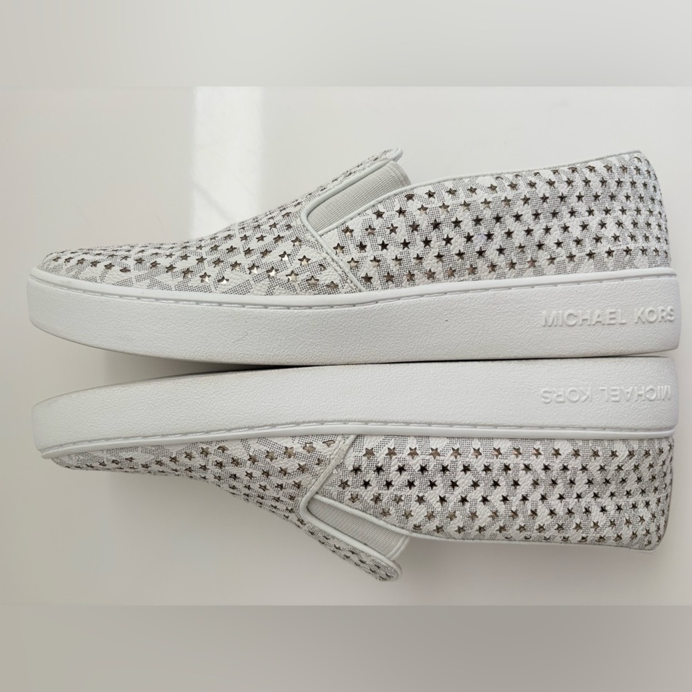 Michael Kors Women's Gold and White Slip-On Sneakers in size 8 - Picture 4 of 16